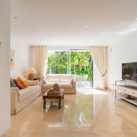Apartmán Elviria Playa White Pearl
