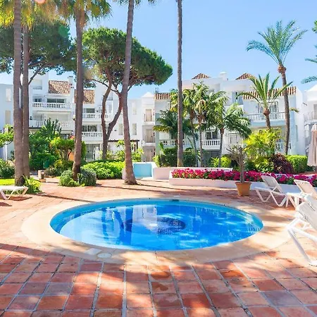 Apartmán Elviria Playa White Pearl *