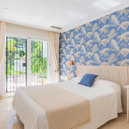 Elviria Playa White Pearl 公寓 马尔韦利亚