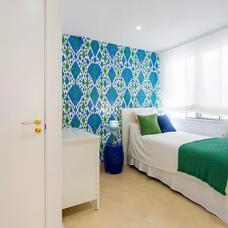 Elviria Playa White Pearl *