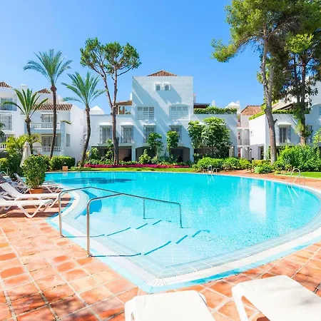 Elviria Playa White Pearl