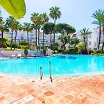 Apartament Elviria Playa White Pearl