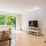 Elviria Playa White Pearl