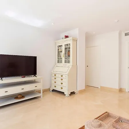 Apartman Elviria Playa White Pearl *