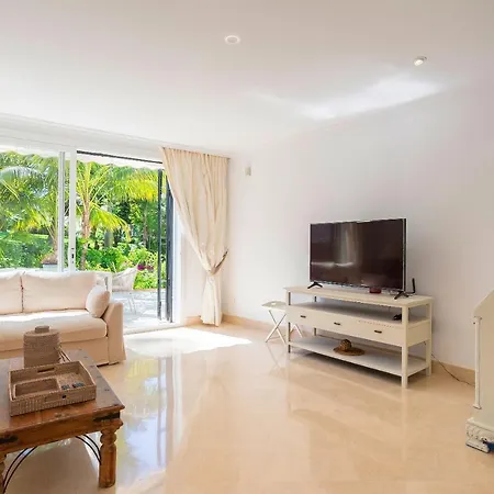 Elviria Playa White Pearl