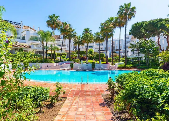 Elviria Playa White Pearl