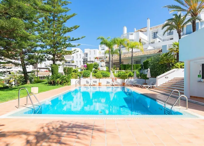 Апартаменты Elviria Playa White Pearl *
