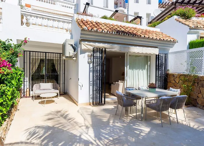 Apartamento Elviria Playa White Pearl *